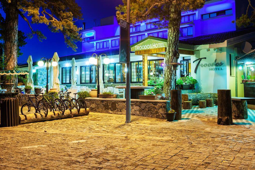 Troodos Hotel Exterior foto