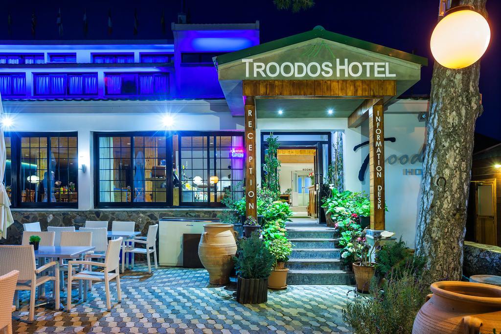 Troodos Hotel Exterior foto