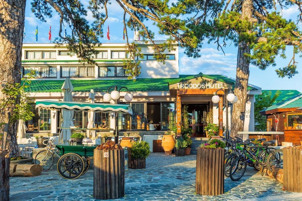 Troodos Hotel Exterior foto